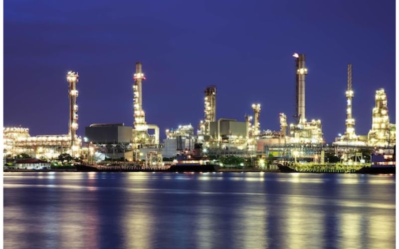 Oil Refinery generic image